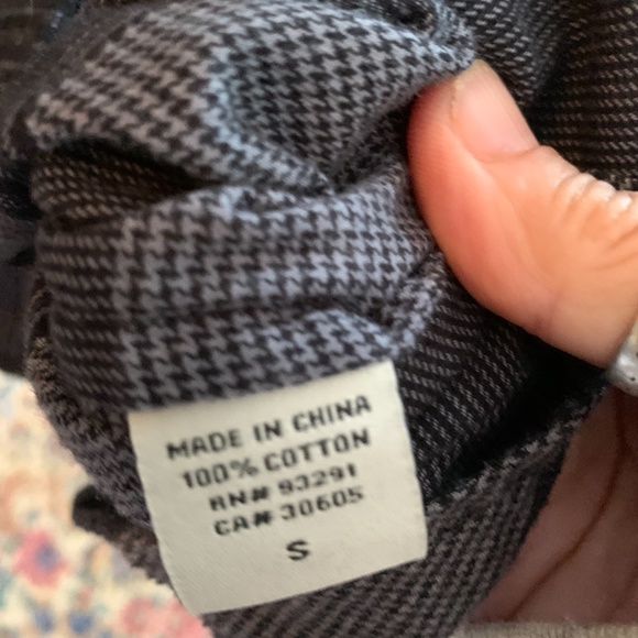 Dylan patchwork bell sleeve 100 percent cotton button down. . Never worn - Picture 6 of 6